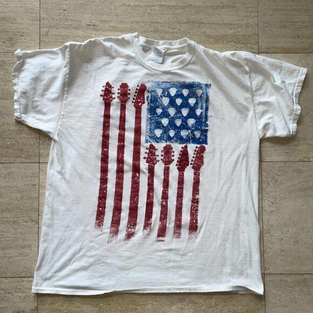 USA FLAG GUITAR PIC VINTAGE T - SHIRT XLARGE 100% COTTON‎